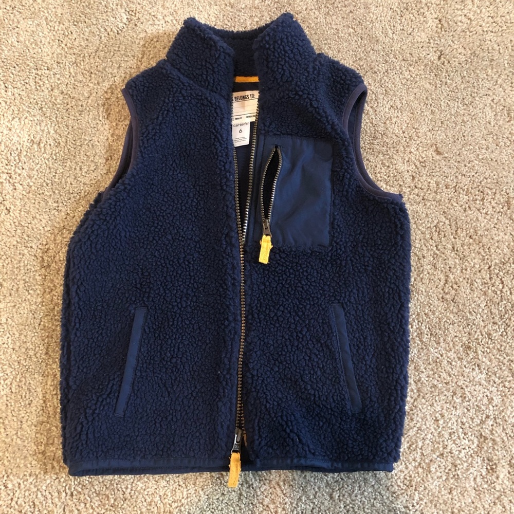 Carters Boys size 6 Sherpa vest navy blue
